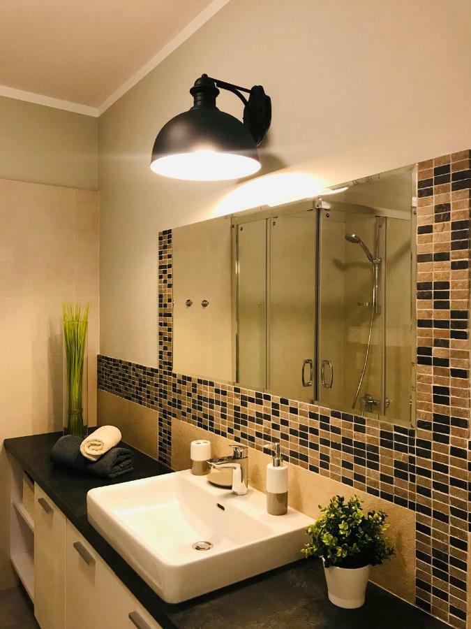 Bird House Apartment In The City Center Cracovie Extérieur photo